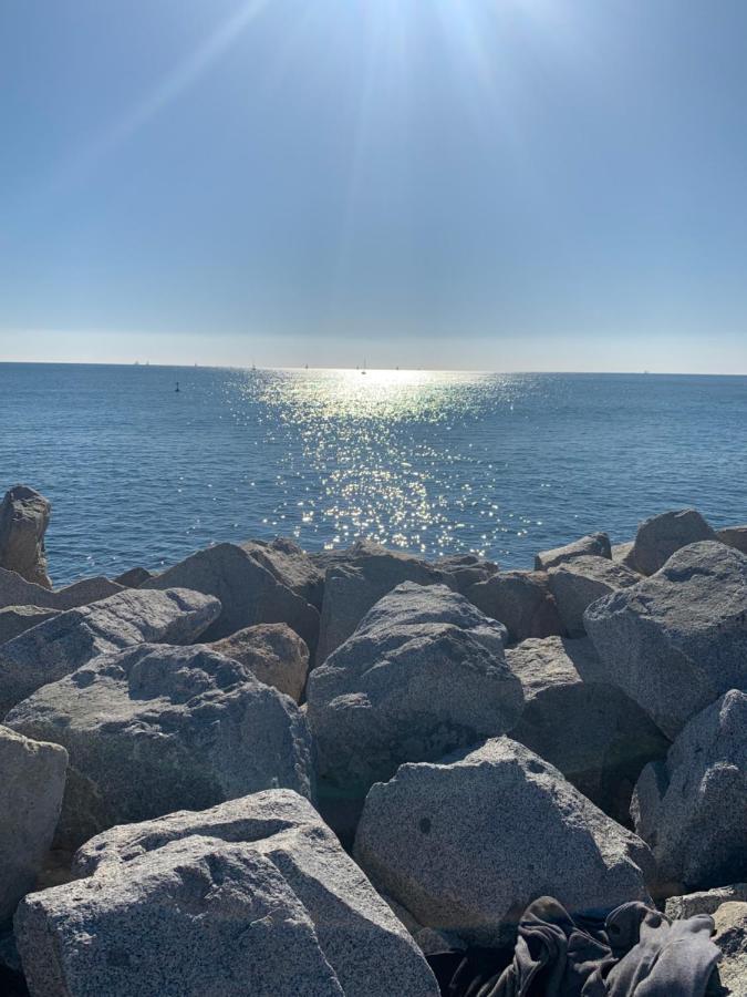 Badalona Beach Apartment מראה חיצוני תמונה