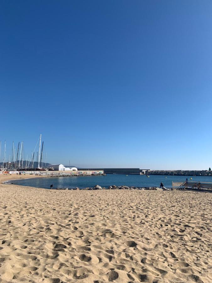 Badalona Beach Apartment מראה חיצוני תמונה